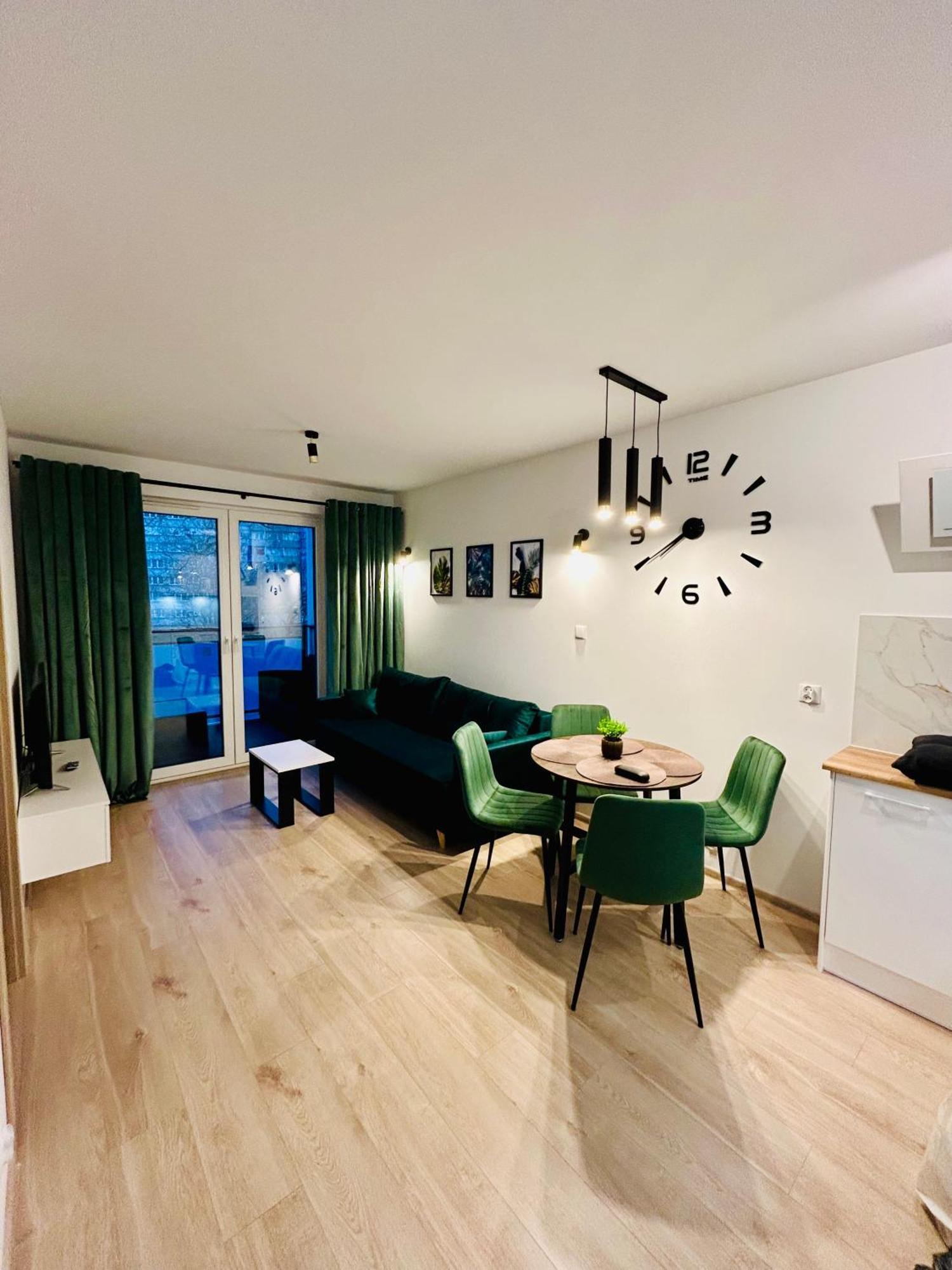 Apartment Green With Private Bike Storage Swinoujscie Exterior foto